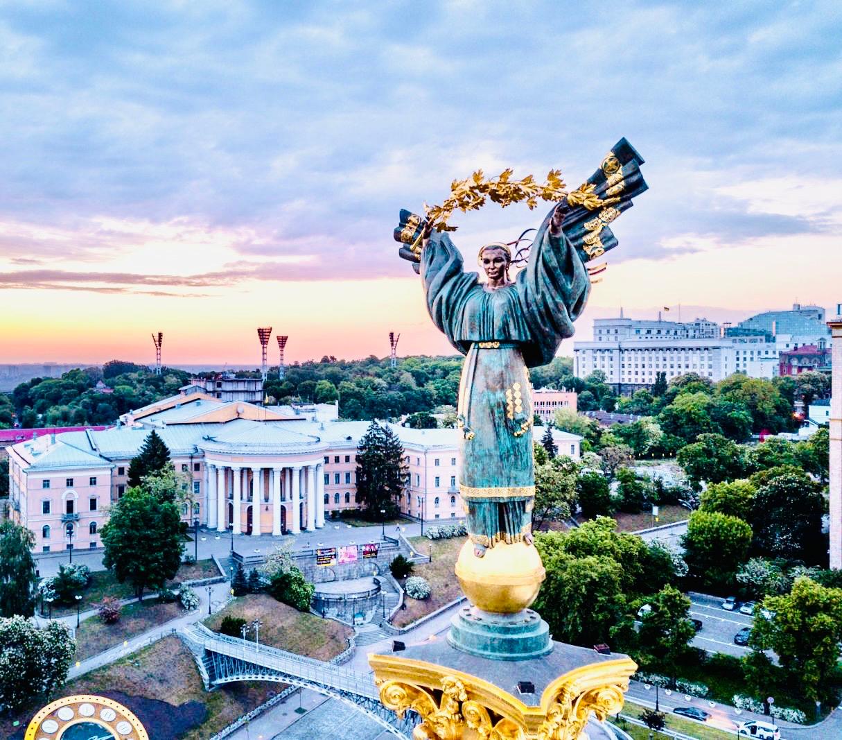 データテンプレート サン インフォテック LLC
03142, ポラディナ通り,
22/156, キエフ, ウクライナ
連絡先番号:+380 50 338 2773